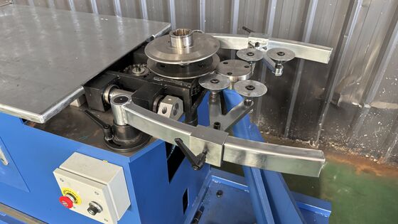 Machine de formage de coudes pour conduits ronds CVC | Ligne de production de coudes segmentés et gore